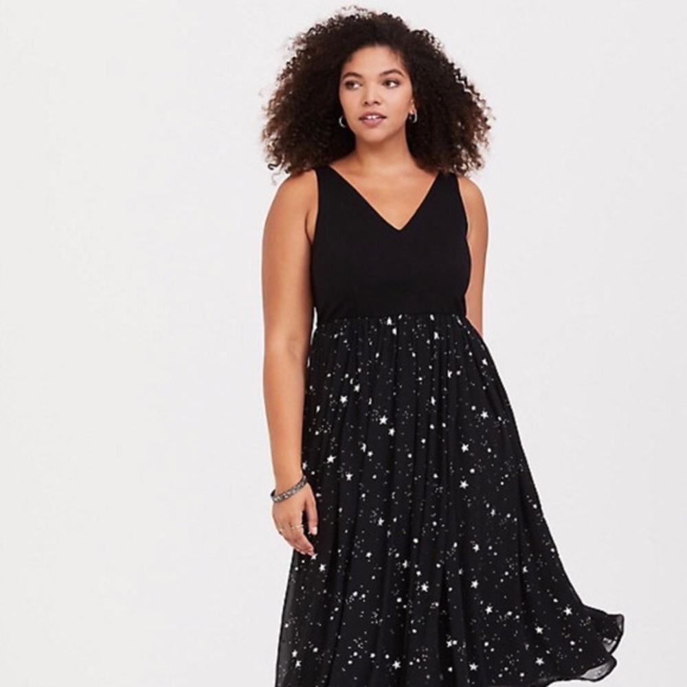 Torrid Black Sleeveless Star Ponte Chiffon Midi Dress